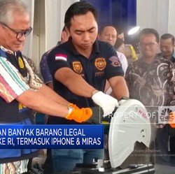 Video: iPhone 16 Pro Max Sitaan Bea Cukai Dibelah Berkeping-keping