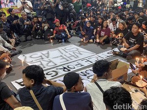 Pelajar-Alumni SMK se-Semarang Doa Bersama untuk Korban Penembakan Polisi
