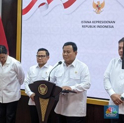 Tok! Prabowo Resmi Tetapkan UMP 2025 Naik 6,5%