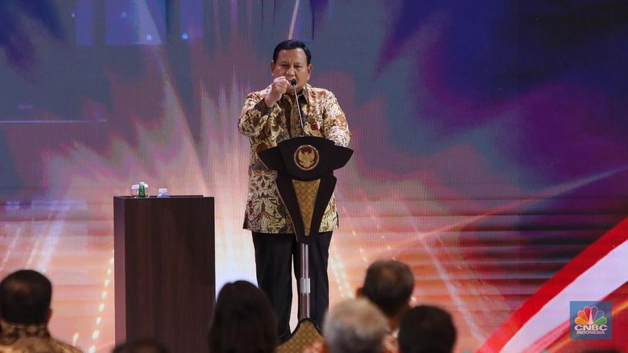 Presiden Republik Indonesia Prabowo Subianto dalam acara Pertemuan Tahunan Bank Indonesia (PTBI) Tahun 2024 di Grha Bhasvara Icchana, kompleks kantor pusat Bank Indonesia, Jakarta, Jumat (29/11/2024) malam. (CNBC Indonesia/Faisal Rahman)