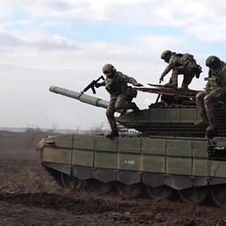Putin Menggila, Militer Rusia Rebut Wilayah Baru di Timur Ukraina