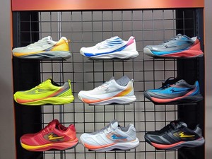 Ingat dengan Sepatu Legendaris Eagle? Begini Perubahannya Sekarang