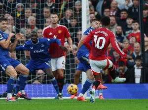 MU Memimpin 2-0 atas Everton di Paruh Babak