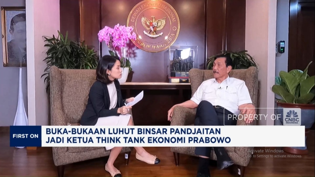 Pembongkaran Strategi Ekonomi Prabowo: Luhut Binsar Ungkap Perannya Sebagai 'Think Tank'!