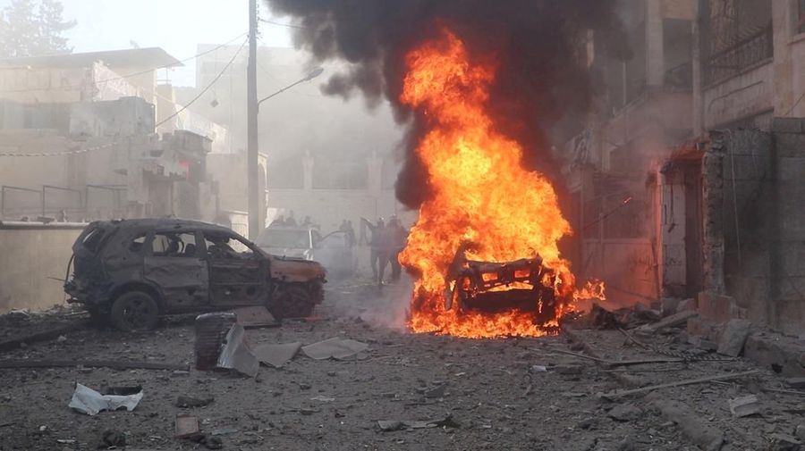 Pemandangan kendaraan yang terbakar setelah apa yang disebut White Helmets sebagai serangan, di Idlib, Suriah, dirilis pada 1 Desember 2024, dalam gambar diam yang diambil dari video selebaran. (The White Helmets/Handout via REUTERS)