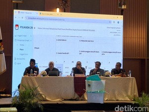 KPU Surabaya Mulai Rekapitulasi Suara Pilkada Serentak 2024 Tingkat Kota