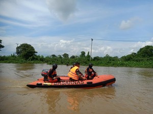 Perahu Getek Terbalik Disapu Ombak di Muara Enim, 1 Orang Dilaporkan Hilang