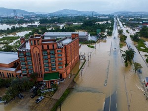 35 Orang Tewas Akibat Banjir Besar di Thailand dan Malaysia
