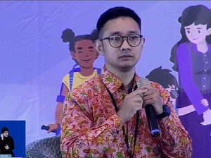 Ipang, Alumni UNJ & Teman Tuli yang Sempat Ditolak 100 Perusahaan-Kini Kerja di Bank