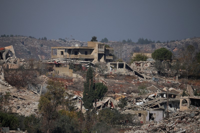 Kondisi bangunan-bangunan terlihat hancur di Lebanon yang berbatasan dengan Metula, Israel Utara, Selasa (3/12/2024). (REUTERS/Stoyan Nenov) Kondisi bangunan-bangunan terlihat hancur di Lebanon yang berbatasan dengan Metula, Israel Utara, Selasa (3/12/2024). (REUTERS/Stoyan Nenov)