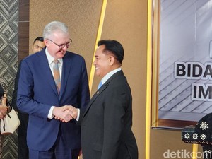 Yusril Serahkan Draf Transfer Narapidana Bali Nine ke Australia, Ini Isinya