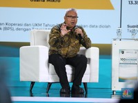 Daya Beli Masyarakat Melemah, Kemenkop UKM Ungkap Biang Keroknya