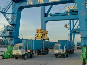 Pelindo Catatkan Arus Peti Kemas di TPK Kendari Meningkat hingga 7%