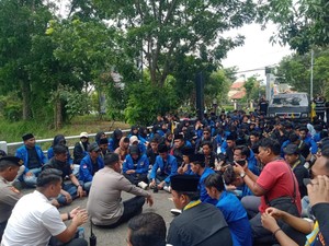 PMII Demo Polres Bangkalan Solidaritas Pembunuhan Mahasiswi UTM