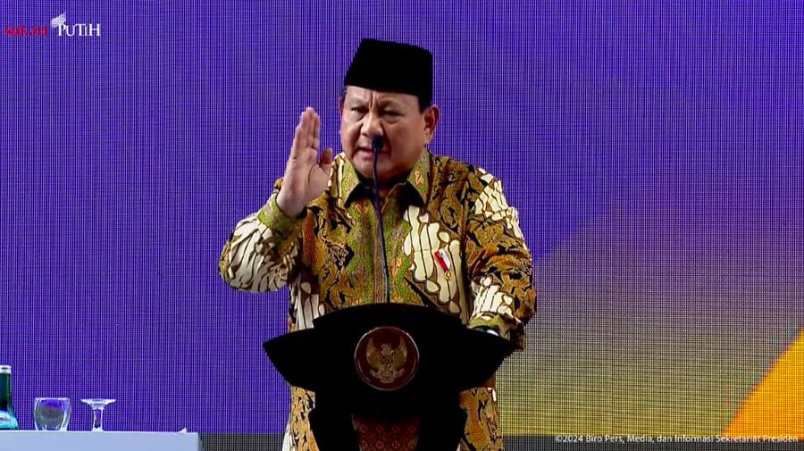 Presiden Prabowo Subianto memberikan sambutan dalam pembukaan Sidang Tanwir dan Resepsi Milad ke-112 Muhammadiyah, Kupang, Rabu (4/12/2024). (Tangkapan Layar Youtube Sekretariat Presiden)