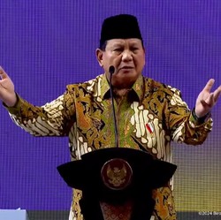 Prabowo Curhat Diejek Saat Targetkan Pertumbuhan Ekonomi 8%