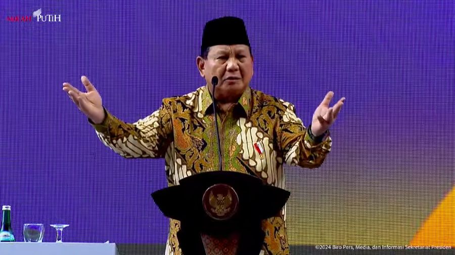 Presiden Prabowo Subianto memberikan sambutan dalam pembukaan Sidang Tanwir dan Resepsi Milad ke-112 Muhammadiyah, Kupang, Rabu (4/12/2024). (Tangkapan Layar Youtube Sekretariat Presiden)