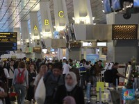 Lebaran Usai, Penumpang Pesawat Terbang Langsung Sepi