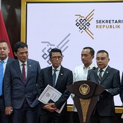 Keputusan Prabowo: PPN Naik 12% di 2025, Tapi Hanya Barang Mewah!