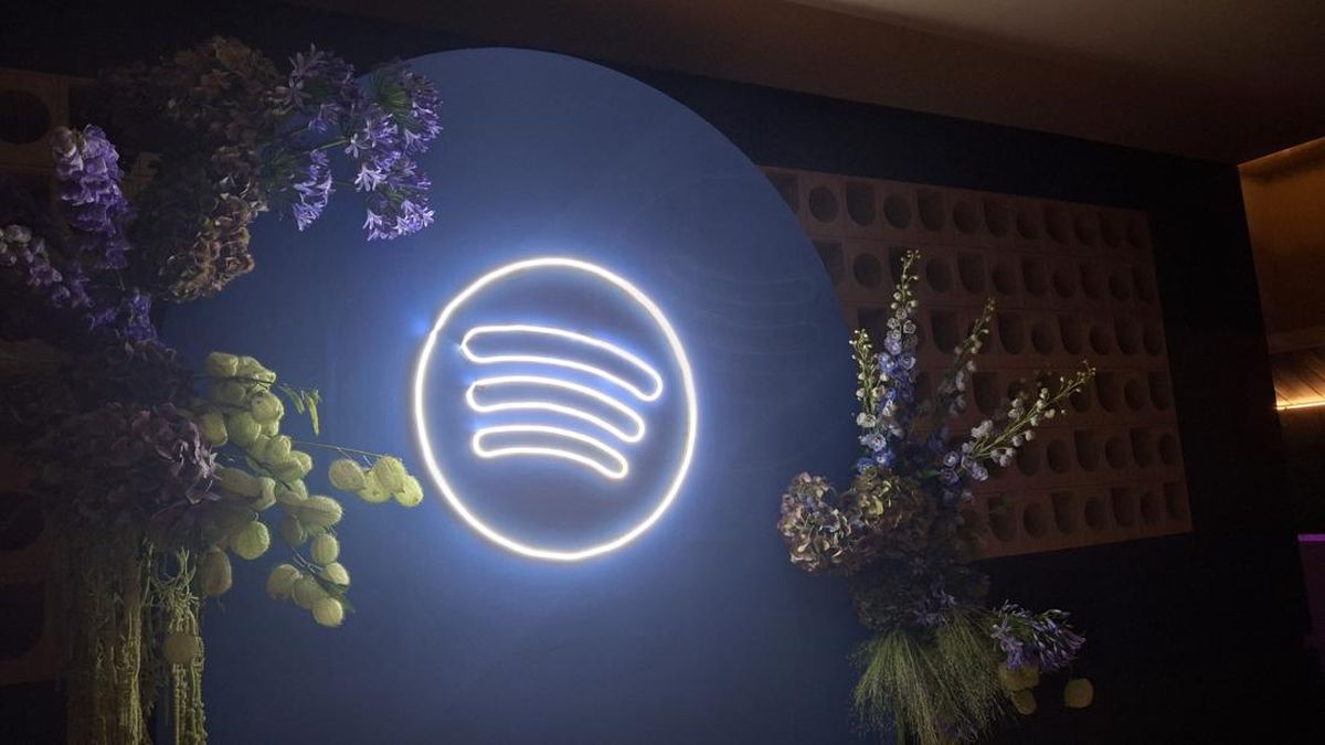 Modal Bot dan AI, Pria Ini Raup Ratusan Miliar dari Spotify Lalu Dipenjara — NadiKabar.com