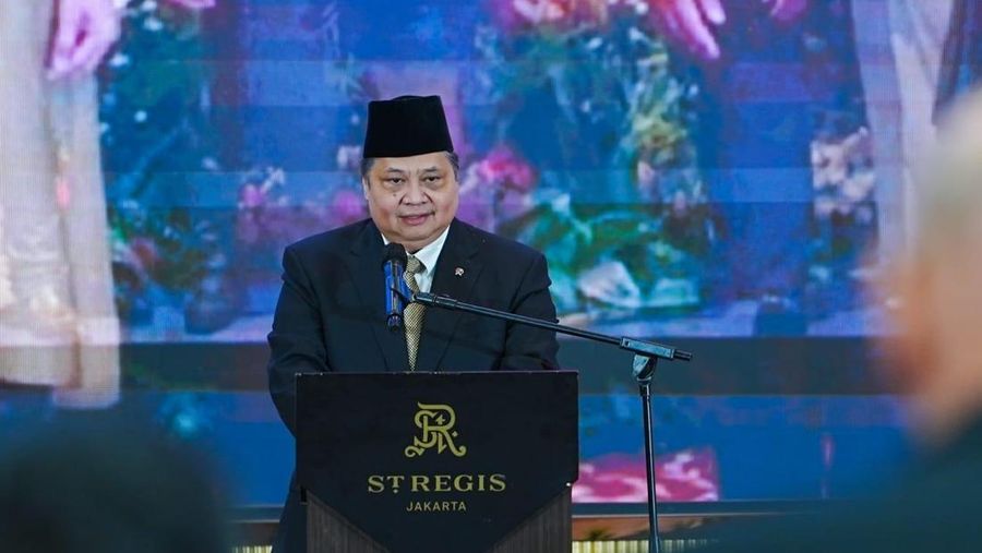 Menteri Koordinator Bidang Perekonomian Airlangga Hartarto, ketika memberikan keynote speech dalam acara National Day Kerajaan Thailand yang juga memperingati hari kelahiran mendiang Raja Thailand, Yang Mulia Raja Bhumibol Adulyadej, di Jakarta, Rabu (4/12).