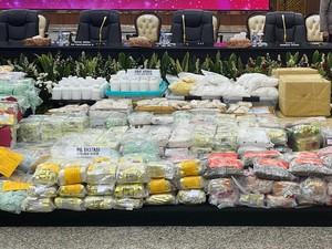 Video: Penampakan 1 Ton Ganja-Sabu dan Uang Rp 1 M Disita Polri Kasus TPPU Narkoba