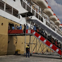 Pengumuman! Kemenhub Bagi 29.972 Tiket Gratis Kapal Laut di 100 Trayek