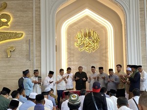 Chairul Tanjung Resmikan Masjid Ummu Al Karimah di Sawangan Depok