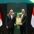 Punya Roadmap & Komitmen Transisi Energi, PLN Raih 3 Penghargaan Ini
