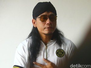 Melayang Jabatan Gus Miftah dalam 46 Hari gegara Olok-olok Sunhaji Bakul Es Teh