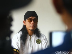 Kabar Terbaru Gus Miftah, Bantu Pria Korea Mualaf