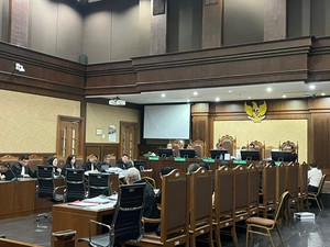Jaksa Cecar Eks Pejabat Antam soal Pengiriman 100 Kg Emas ke Butik Surabaya