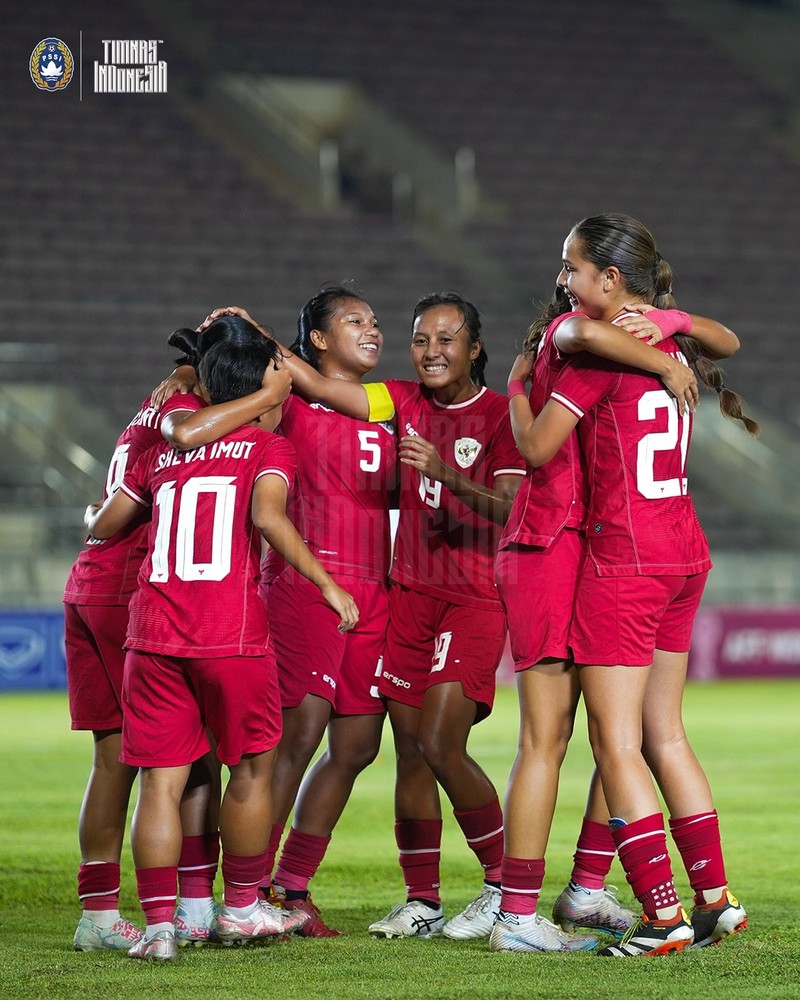 Timna Indonesia juara piala AFF Wanita. (Dok. PSSI) Timna Indonesia juara piala AFF Wanita. (Dok. PSSI)