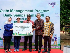 Tugu Insurance Gelar Program Waste Management Bank Sampah Kebon Jeruk