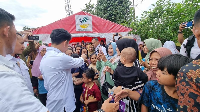Wapres GIbran tinjau lokasi bencana Sukabumi. (Dok.BPMI Setwapres)