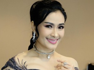 Video: Iis Dahlia Setuju dengan Wacana Pembatasan Usia Anak Main Medsos