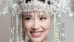 Istri Rio Haryanto Makeup Pengantin Pakai Brand Lokal, Cantiknya Bikin Kagum