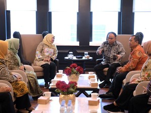 Menkop Apresiasi Dukungan Muslimat NU dalam Program Makan Bergizi Gratis