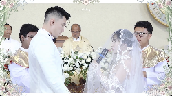 Penuh Haru, Vior Berlinang Air Mata saat Ucap Janji Nikah dengan Vincent