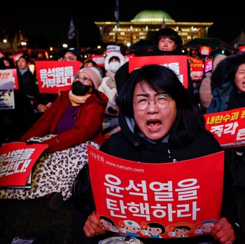 Krisis Politik, Ribuan Warga Demo Tuntut Presiden Yoon Suk Yeol Mundur