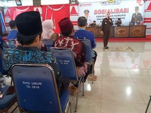 Kejari Ingatkan Kades di Sampang Tak Korupsi Dana Desa