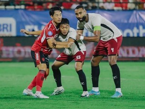 Yuran Fernades Absen Lama, Siapa Bek Tengah PSM Makassar?