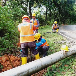 Bertahap, PLN Pulihkan Kelistrikan Pascacuaca Ekstrem di Jawa Barat