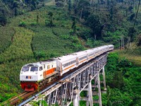 Prabowo Hidupkan Lagi Proyek Kereta Semi Cepat JKT-SBY, KAI Buka Suara