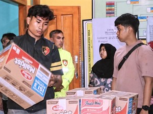 Perjuangan Polres Sukabumi Antar Bantuan ke Desa Terdampak Bencana