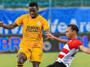 Hasil Liga 1: Madura United Dipermalukan Semen Padang 0-1