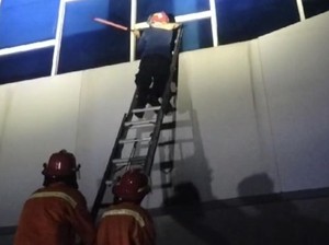 Perpustakaan Modern Sulawesi Tenggara Terbakar gegara Speaker Meledak