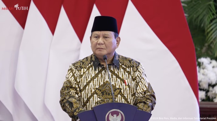 Prabowo Penyerahan DIPA dan Buku Alokasi Transfer Ke Daerah Tahun Anggaran 2025 di Istana Negara, Jakarta, Selasa (10/12/2024). (Tangkapan layar Youtube Setpres RI)