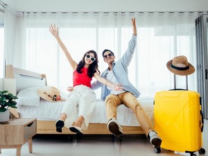 Persiapkan 5 Hal Ini Saat Liburan Akhir Tahun, Pakai Promo-Program Loyalty