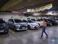 Bursa Mobil Bekas Masih Sepi Jelang Lebaran, Pedagang Nangis Darah